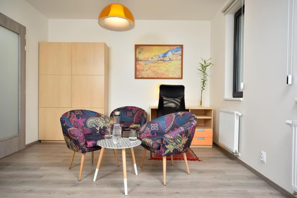 Appartement Waltrovka, Free Parking Praag